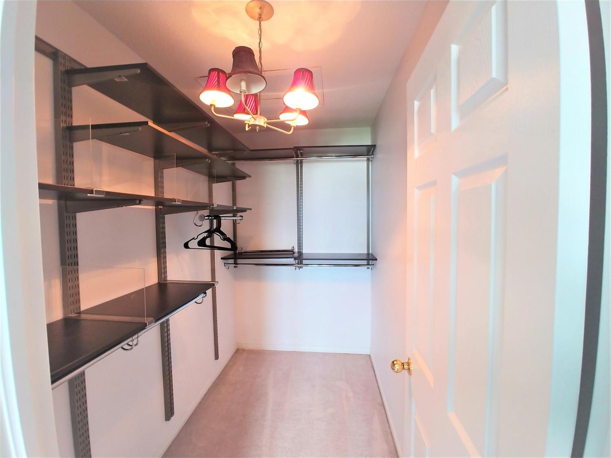 Rooms Near Train Station Burlington Room photo